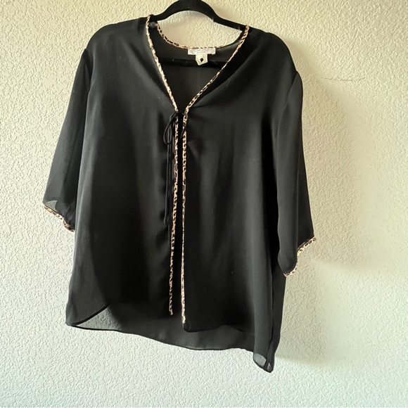 Black transparent open shirt by private luxury Natori - Picture 1 of 6